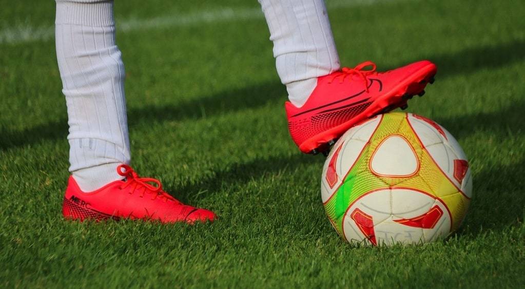 Comment un club forme ses joueurs de foot dès le plus jeune âge ?